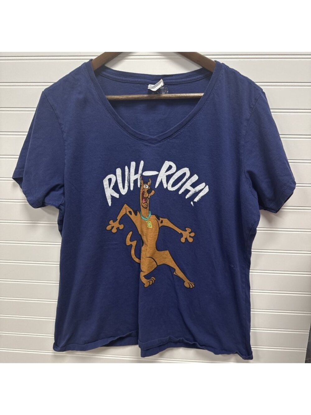 Port & Company Fan Favorite Scooby Doo Womens Navy Graphic Print V Neck Sz XXL